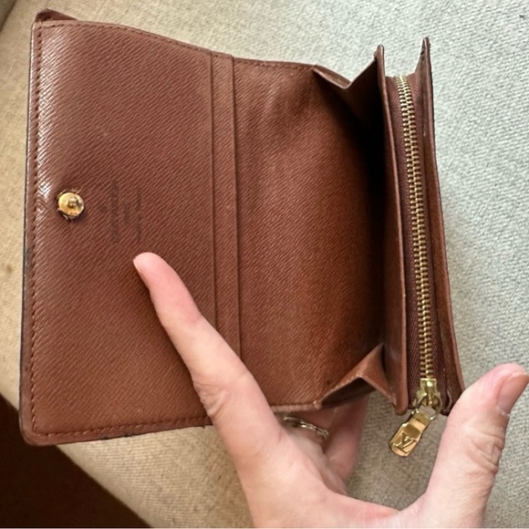 Vintage Louis Vuitton Wallet - Picture 6 of 14